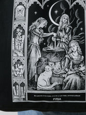 Witchcraft© Tote