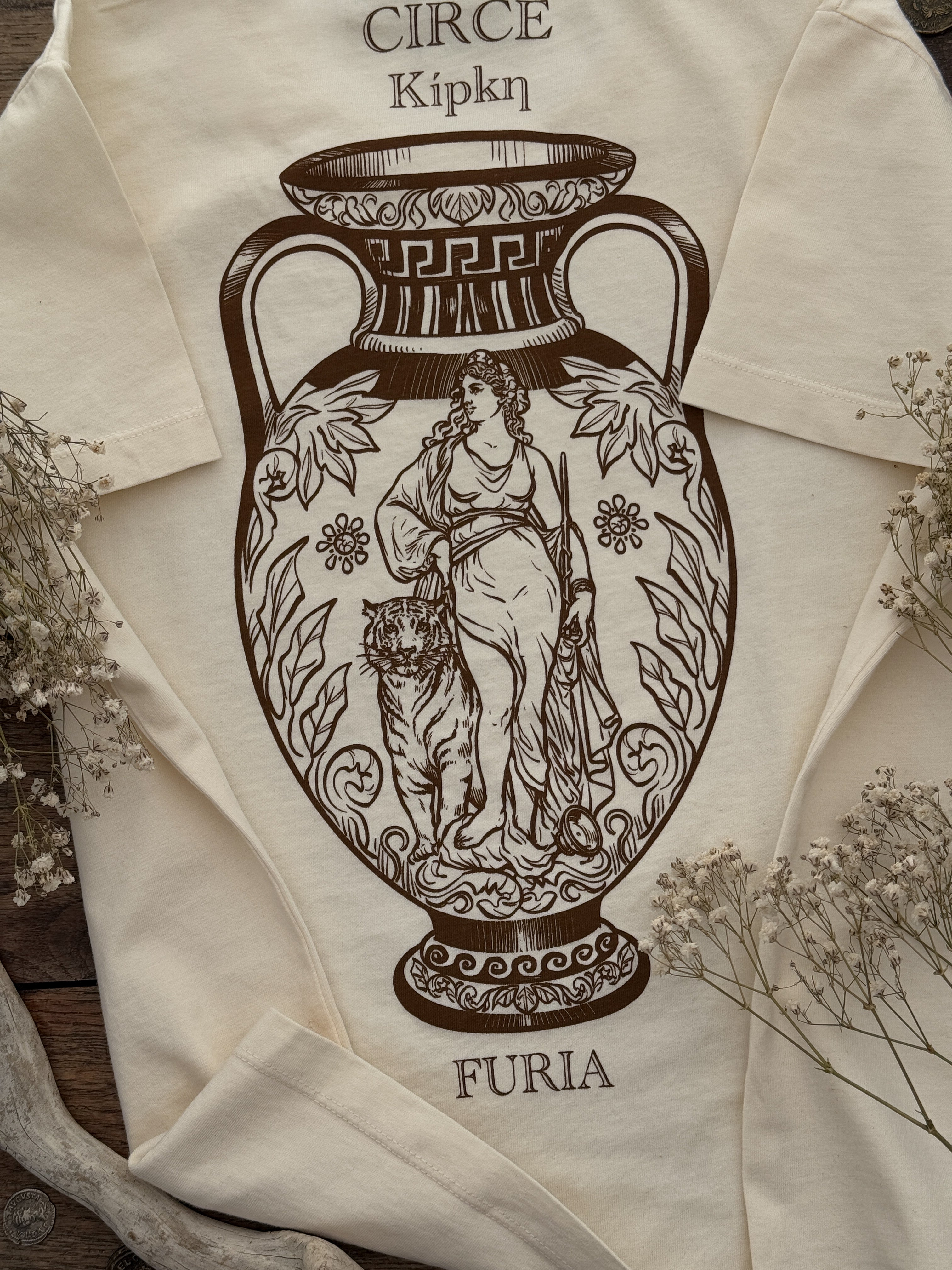 Circe® (Disponible domingo 7)