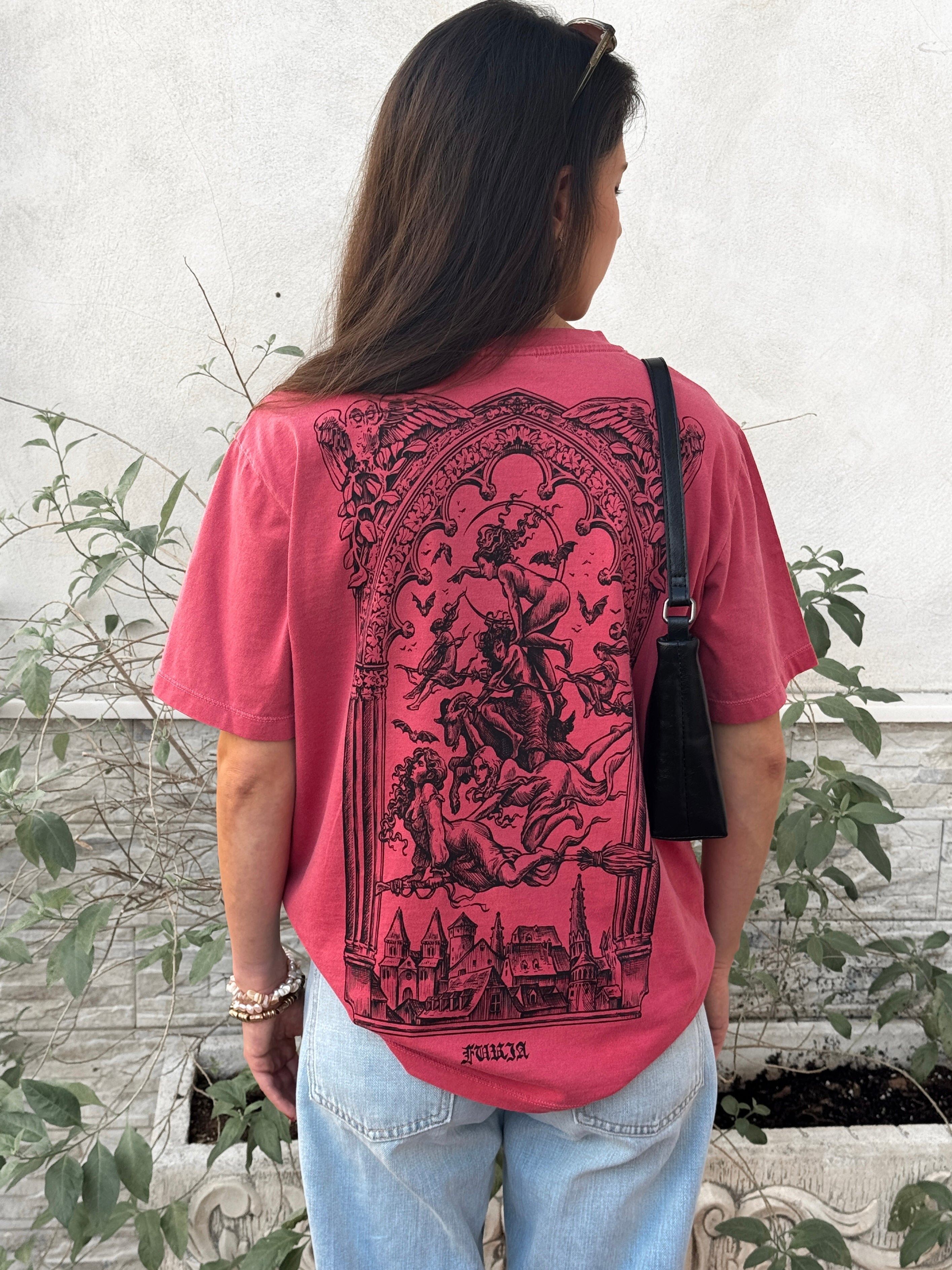 Vuelo de las Brujas Rojo® (Disponible domingo 11)