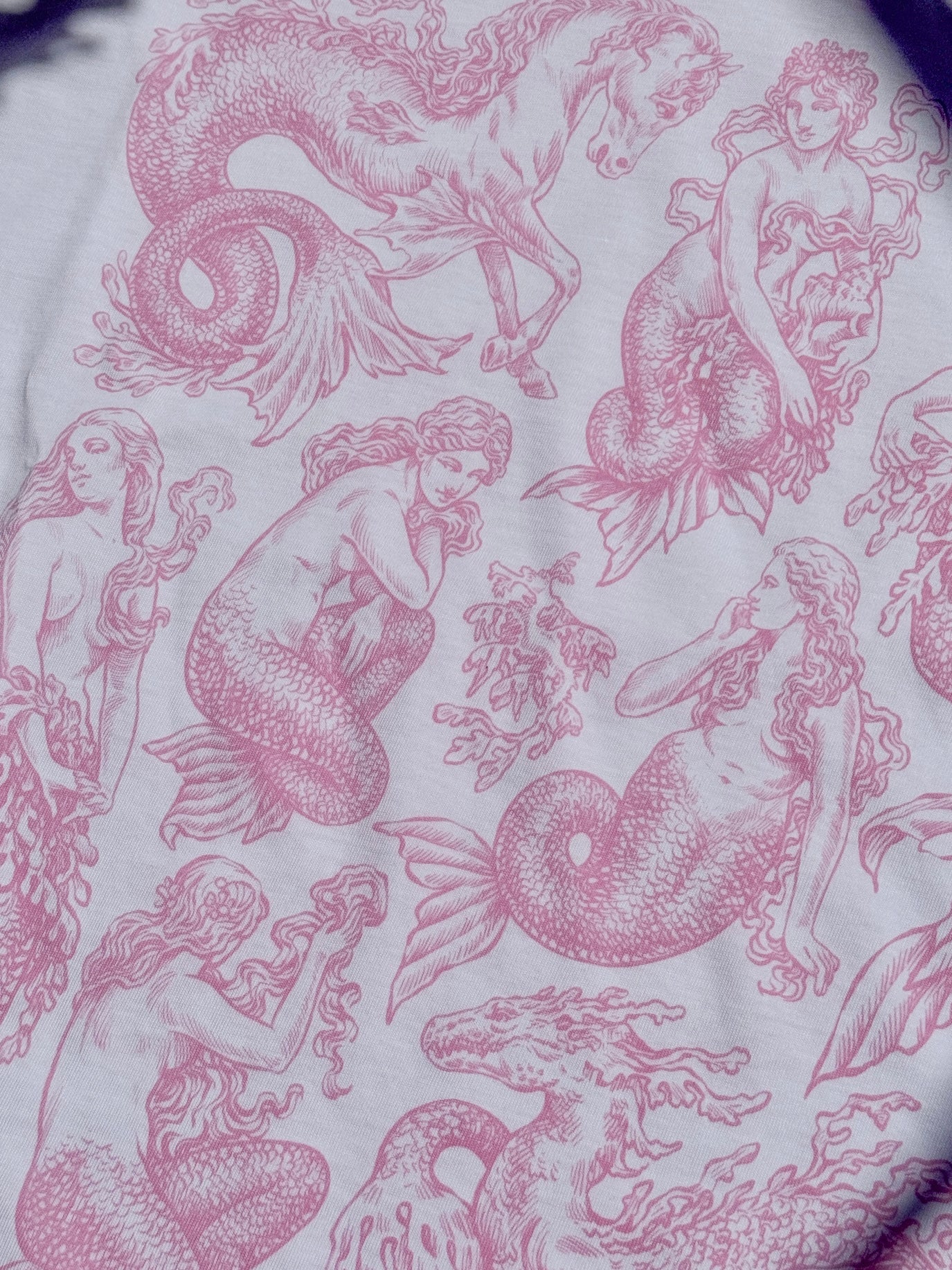 Pink Mermaids ® 