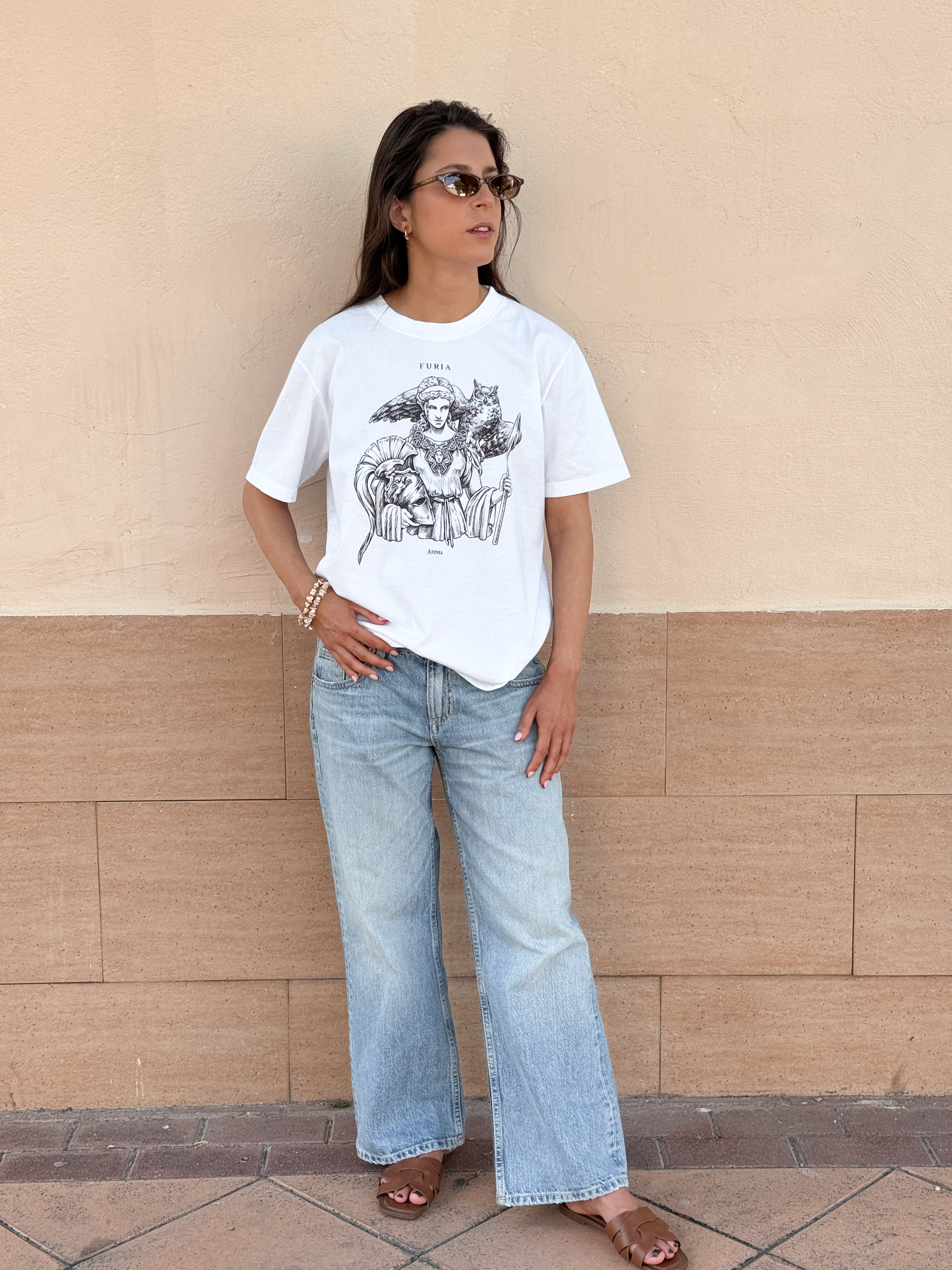 Atenea® Blanca (Available June 14)