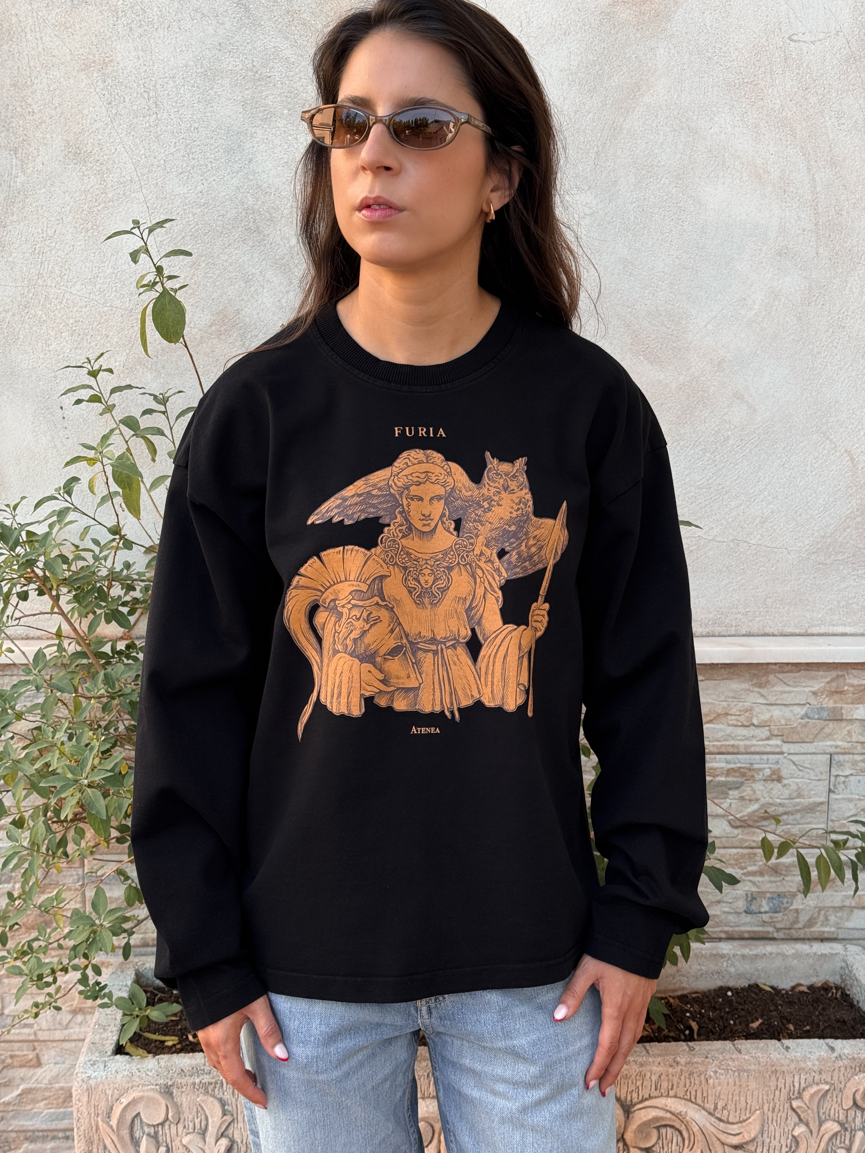 Atenea© Black (Available June 14)