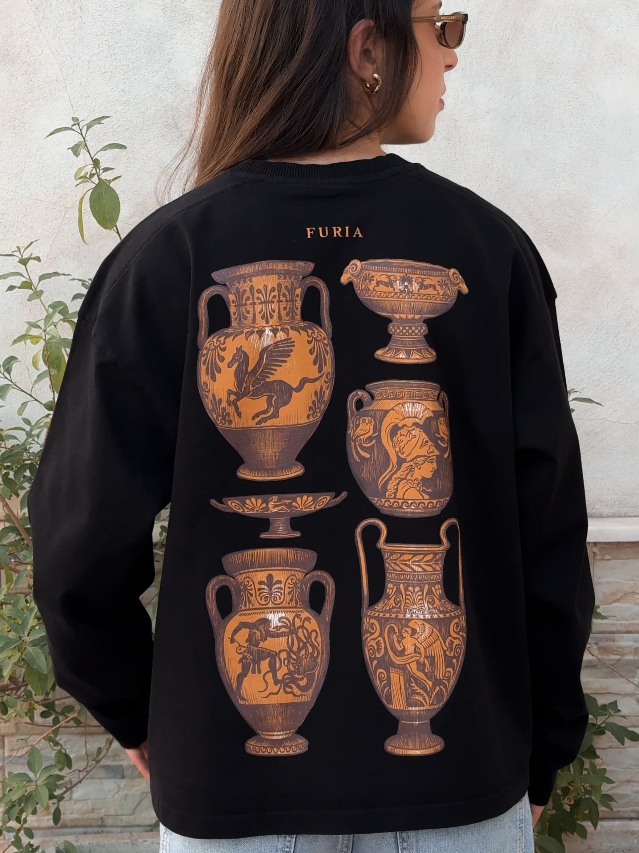 Atenea© Black (Available June 14)