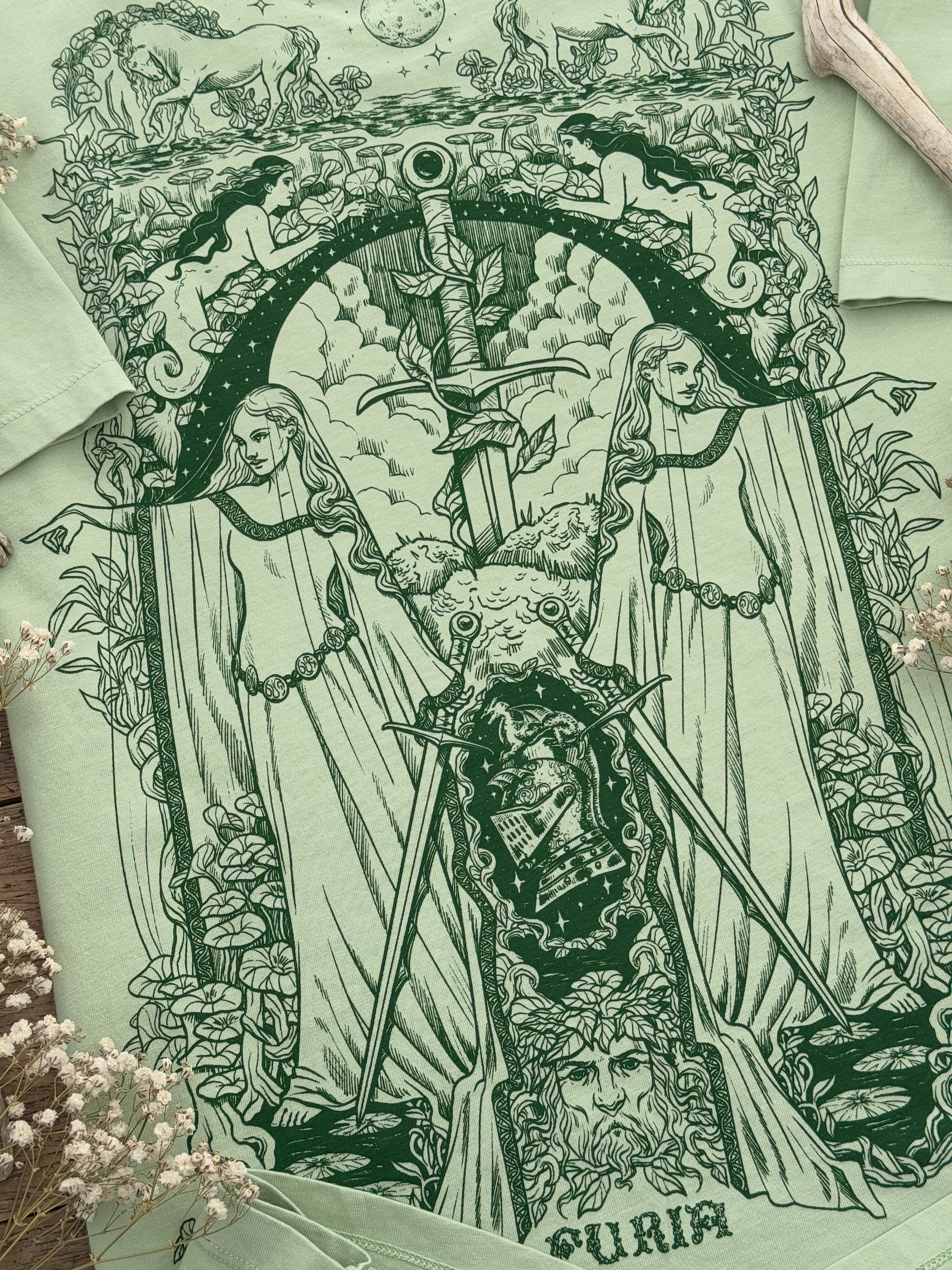 Dama del Lago© (Disponible Domingo 7)