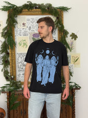 Black Hecate© (Available Sunday 7)