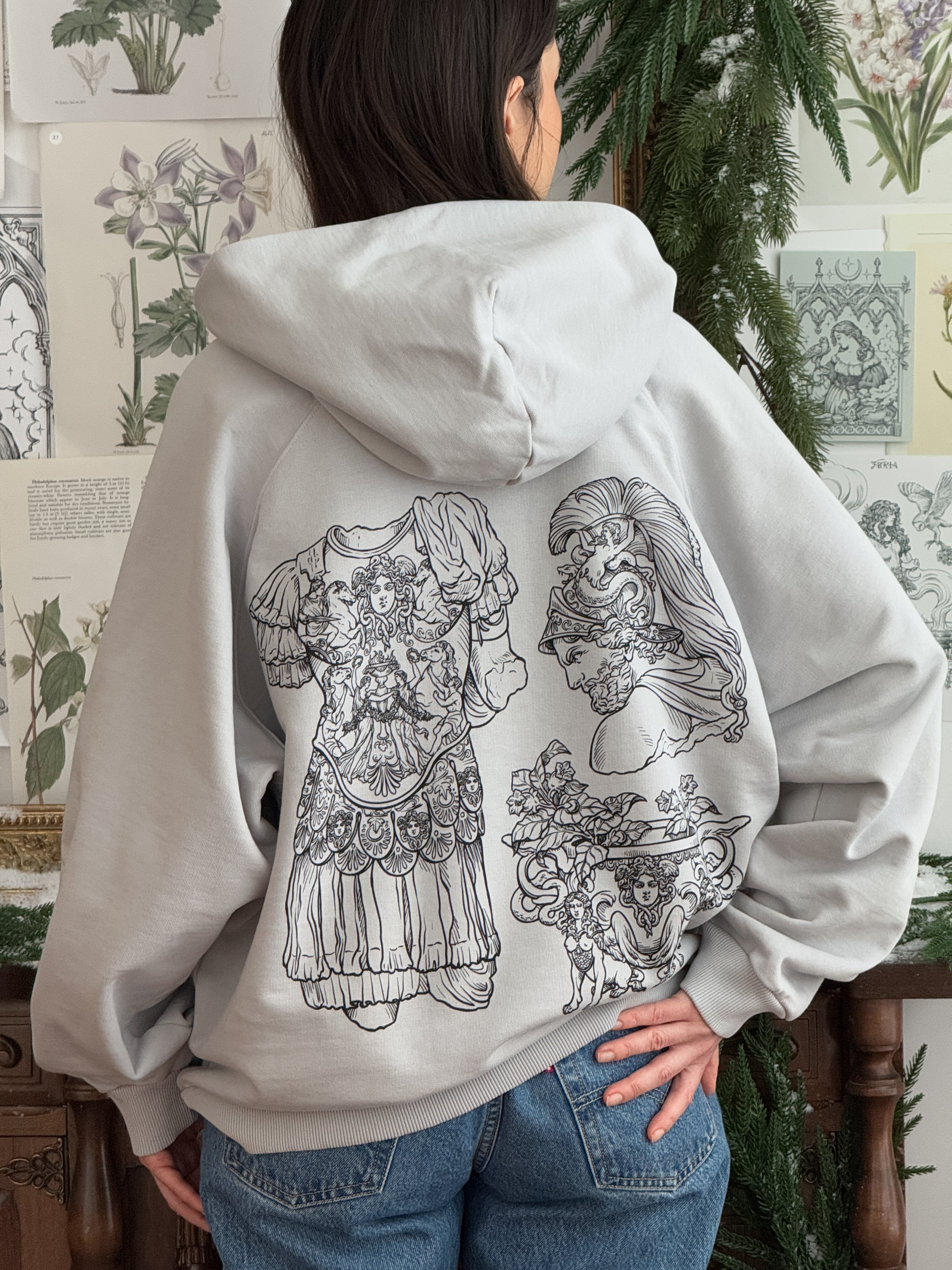 Hoodie Belona© (Disponible Domingo 7)